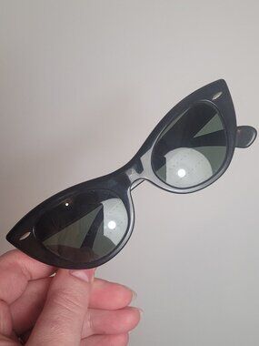 Vintage WO959 Rayban Cat Eye Sunglasses